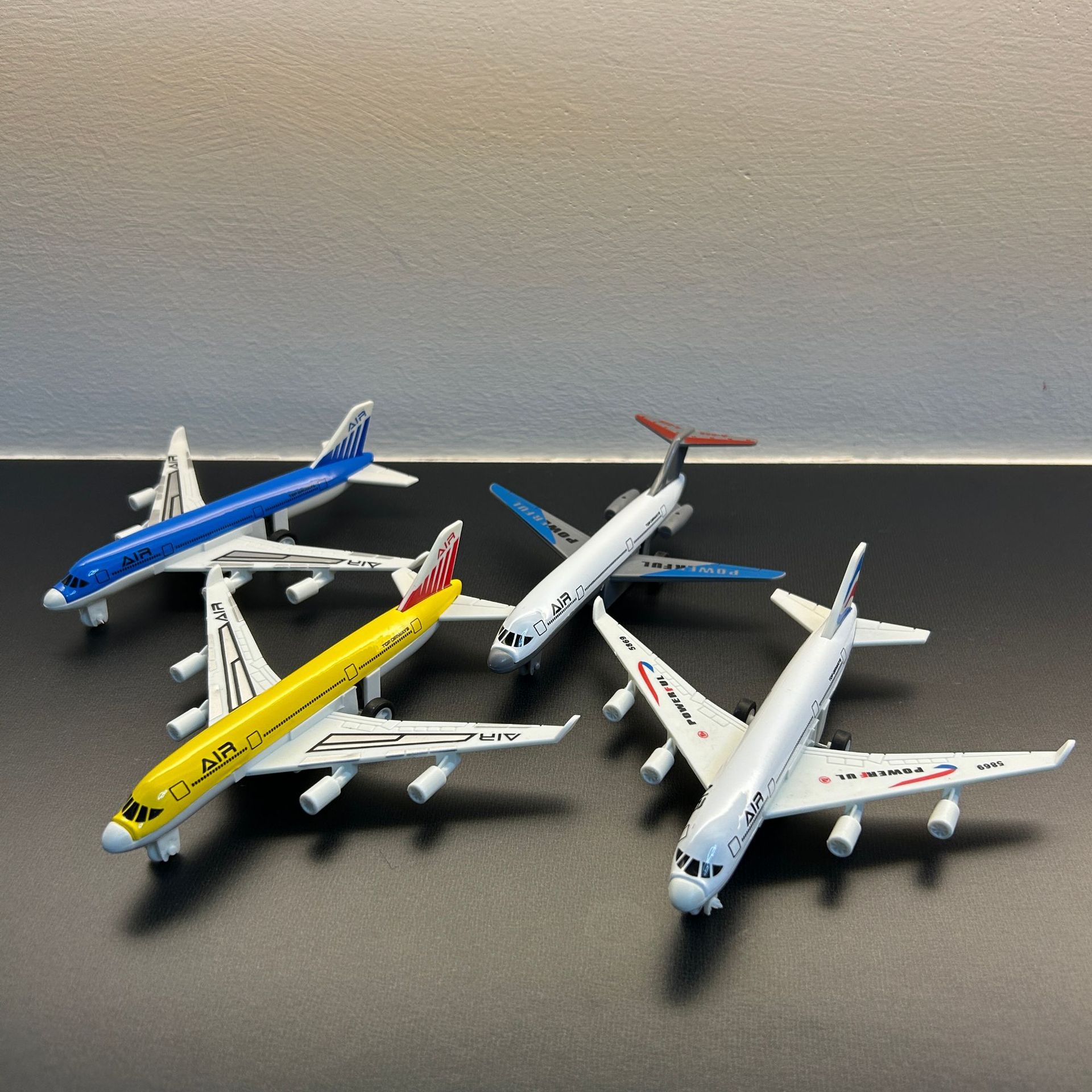 Миниатюрная авиационная модель – обзор и цена Model Airplane Plastic